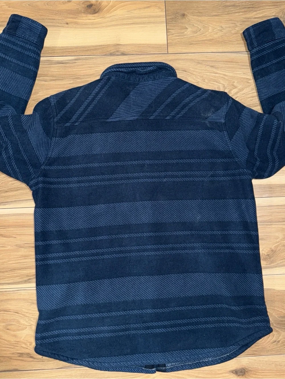 Voyager L Fleece Lined Shirt Jacket Blue Stripe Snap Front Shacket Flannel Aztec